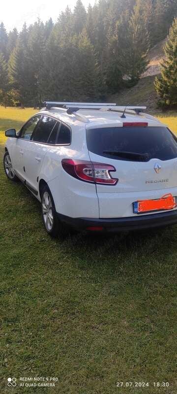 Alb Utilizat 2011 Renault Mégane III Break | 4.700 EUR (Preț OK) - Imagine 1/4