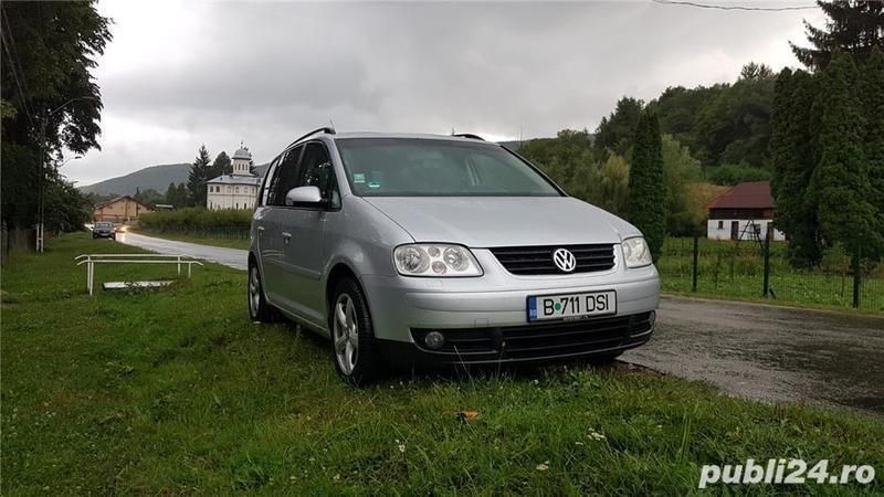 Gri Utilizat 2005 VW Touran Monovolum | 3.400 EUR (Preț OK) - Imagine 1/4