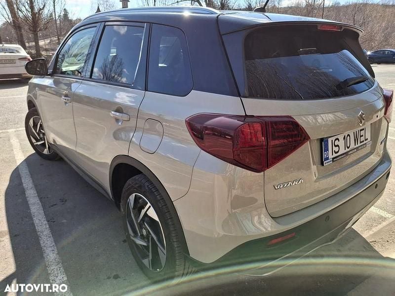 Second-hand Suzuki Vitara 115 CP (84 kW) 2025 Culoarebej SUV