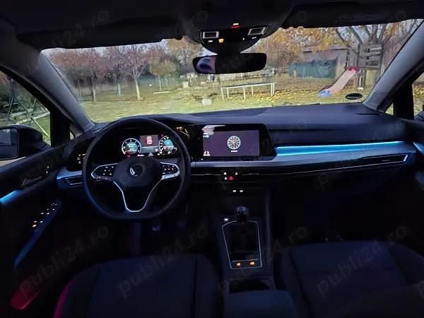 Utilizat 2021 VW Golf VIII Berlinǎ | 14.500 EUR - Imagine 1/4