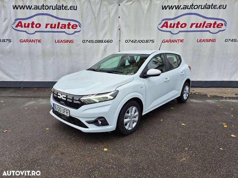 Culoarealb Utilizat 2024 Dacia Sandero Expression | 12.490 EUR (Preț OK) - Imagine 1/4