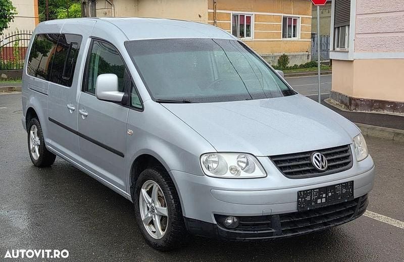 Gri Utilizat 2010 VW Caddy Maxi Life Monovolum | 6.100 EUR (Preț bun) - Imagine 1/4