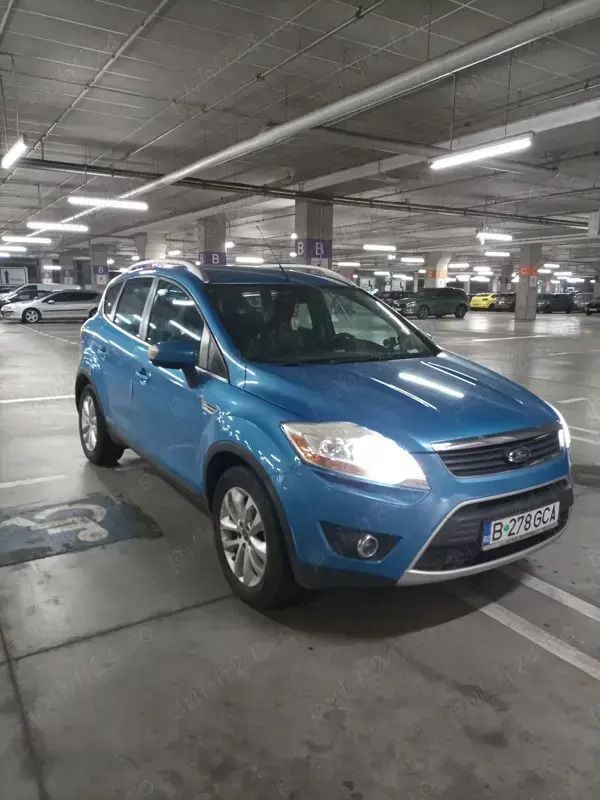 Albastru Utilizat 2010 Ford Kuga SUV | 5.500 EUR (Preț bun) - Imagine 1/4