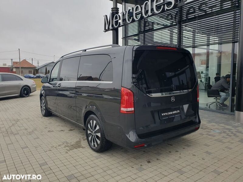 Second-hand Mercedes V250 190 CP (139 kW) 2021 Gri Monovolum