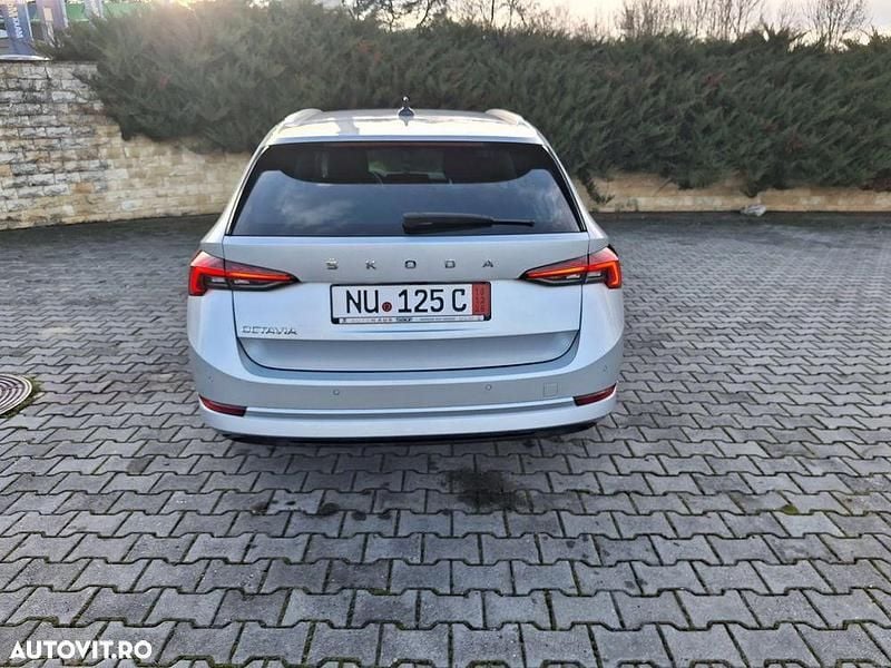 Culoareargint Second-hand 2020 Skoda Octavia First Edition Break | 13.690 EUR (Preț bun) - Imagine 1/4