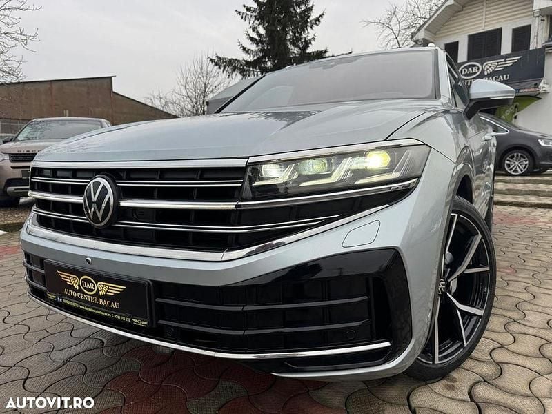 Second-hand VW Touareg Elegance 286 CP (210 kW) 2024 Culoarealte culori SUV