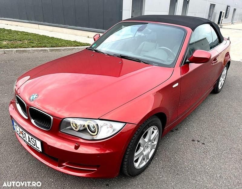 Culoarerosu Utilizat 2010 BMW 120 Cabriolet Lifestyle Cabrio | 4.990 EUR - Imagine 1/4