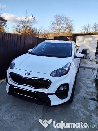 Alb Utilizat 2021 Kia Sportage 2 SUV | 17.499 EUR (Preț bun) - Imagine 1/4