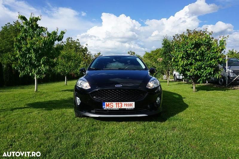 Negru Utilizat 2018 Ford Fiesta ST-Line Hatchback | 8.990 EUR (Preț OK) - Imagine 1/4