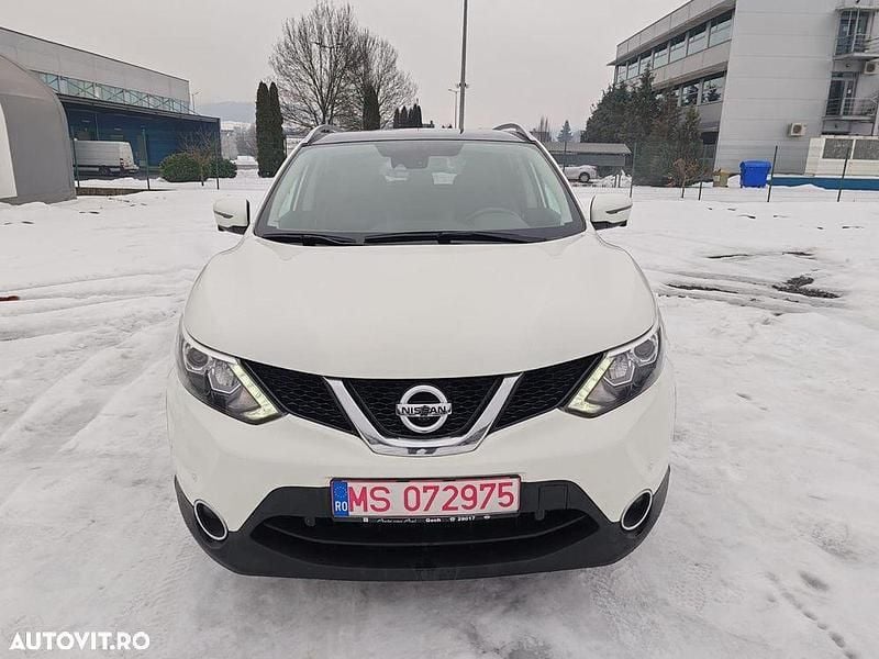 Culoarealb Second-hand 2015 Nissan Qashqai Acenta SUV | 10.490 EUR (Preț OK) - Imagine 1/4