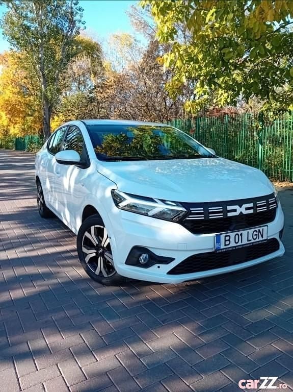 Alb Utilizat 2023 Dacia Logan Berlinǎ | 12.000 EUR (Preț OK) - Imagine 1/4
