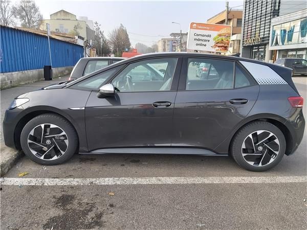 Utilizat 2020 VW ID.3 Pro Hatchback | 17.999 EUR - Imagine 1/4