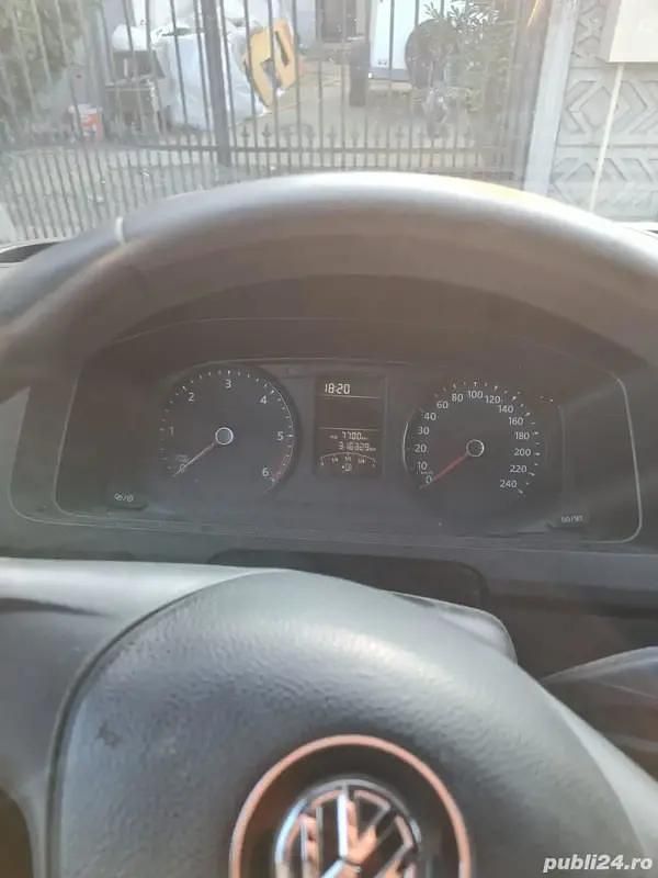 Second-hand VW T6 150 CP (110 kW) 2017 Alb Van