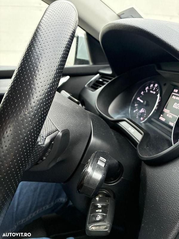 Second-hand Skoda Octavia Style 150 CP (110 kW) 2015 Culoaregri Hatchback