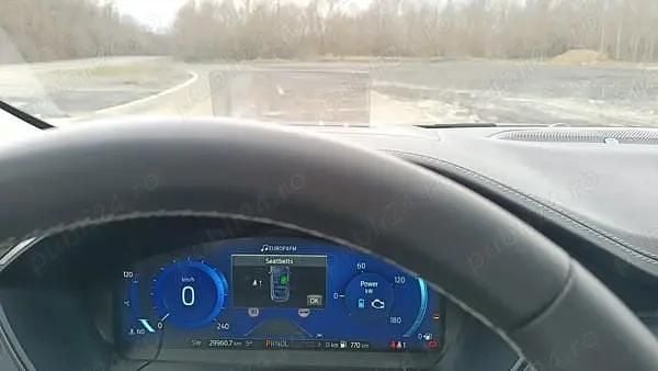 Second-hand Ford Kuga Vignale 225 CP (165 kW) 2023 Gri SUV