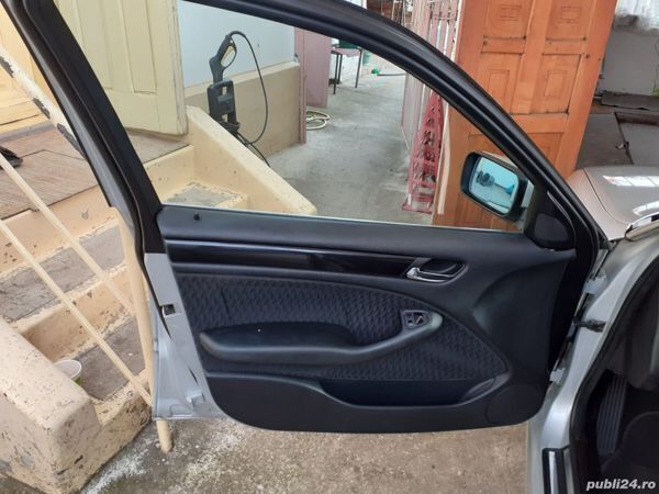 Second-hand BMW 320 150 CP (110 kW) 2000 Gri Berlinǎ