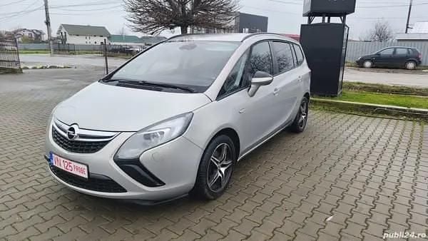 Utilizat 2012 Opel Zafira Monovolum | 5.500 EUR (Preț OK) - Imagine 1/4
