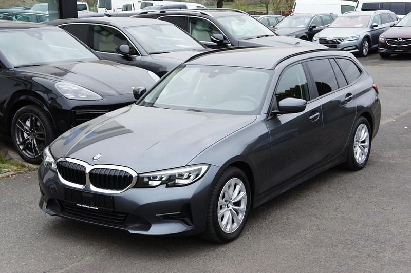 Utilizat 2021 BMW 320 Advantage | 28.512 EUR (Scump) - Imagine 1/1