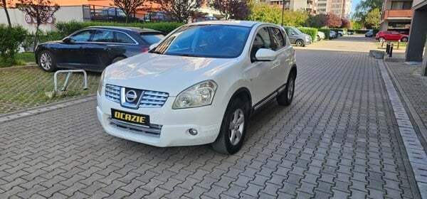 Utilizat 2009 Nissan Qashqai SUV | 5.199 EUR (Preț OK) - Imagine 1/4