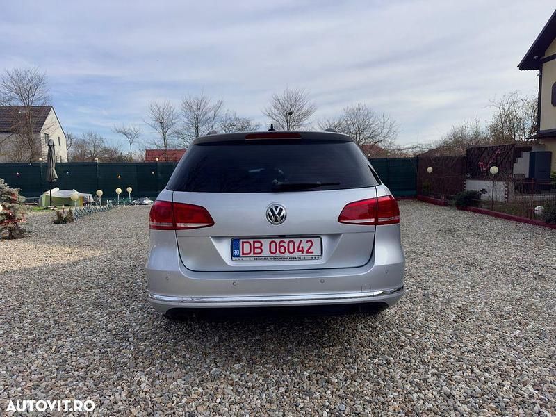 Second-hand VW Passat 105 CP (77 kW) 2013 Culoareargint Break
