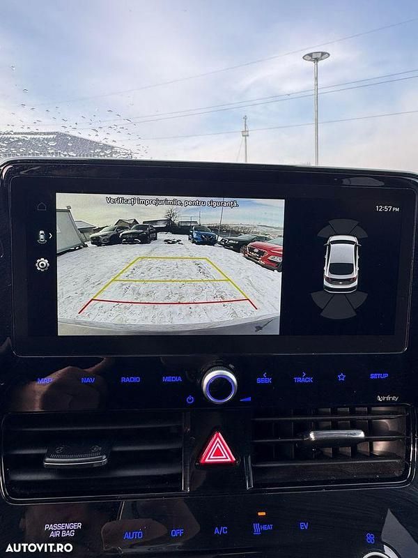 Second-hand Hyundai Ioniq Premium 100 kW (136 CP) 2021 Culoarenegru Hatchback