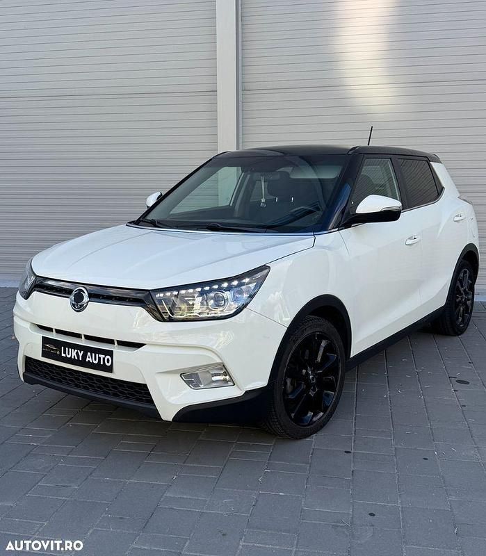 Culoarealb Utilizat 2017 Ssangyong (KGM) Tivoli SUV | 7.890 EUR (Scump) - Imagine 1/4