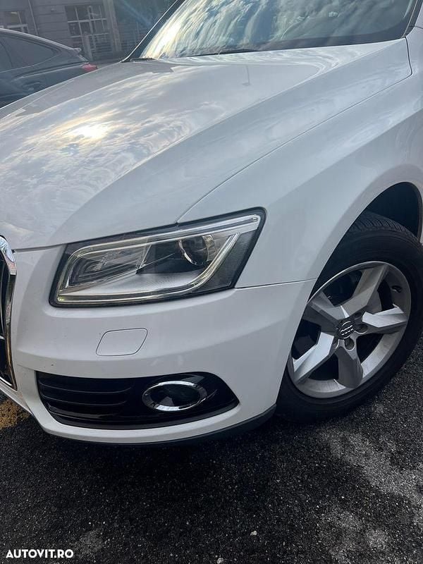 Culoarealb Second-hand 2014 Audi Q5 SUV | 13.900 EUR (Preț OK) - Imagine 1/4