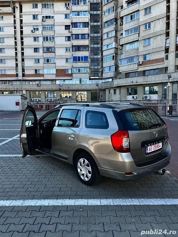 Second-hand Dacia Logan MCV Lauréate 90 CP (66 kW) 2014 Maro Break