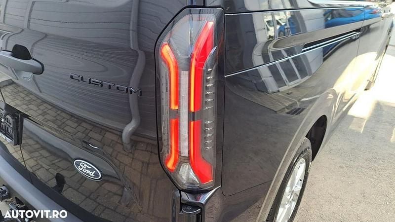Nouă Ford Transit Custom Trend 150 CP (110 kW) 2025 Culoaregri Monovolum