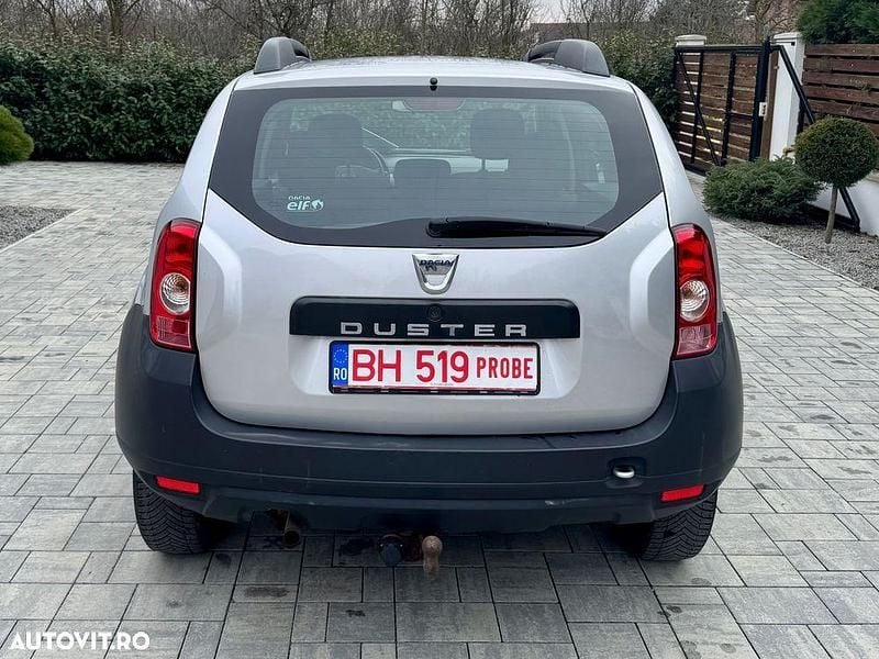 Second-hand Dacia Duster Prestige 105 CP (77 kW) 2013 Culoareargint SUV