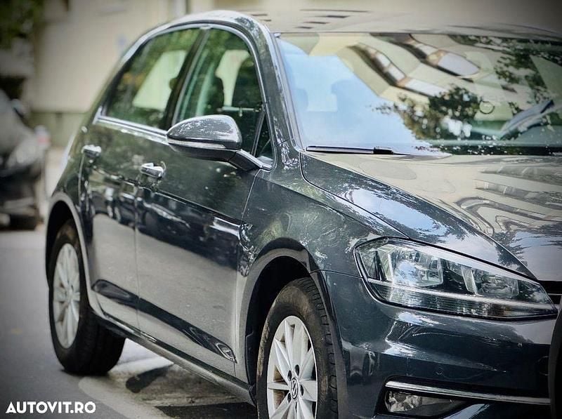 Culoaregri Utilizat 2018 VW Golf VII Hatchback | 11.900 EUR (Preț OK) - Imagine 1/4