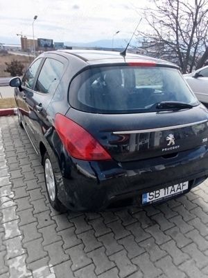Utilizat 2011 Peugeot 308 Berlinǎ | 3.000 EUR (Scump) - Imagine 1/4