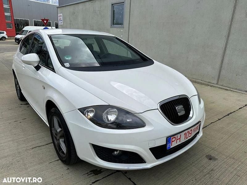 Second-hand Seat Leon Reference 85 CP (62 kW) 2010 Culoarealb Hatchback