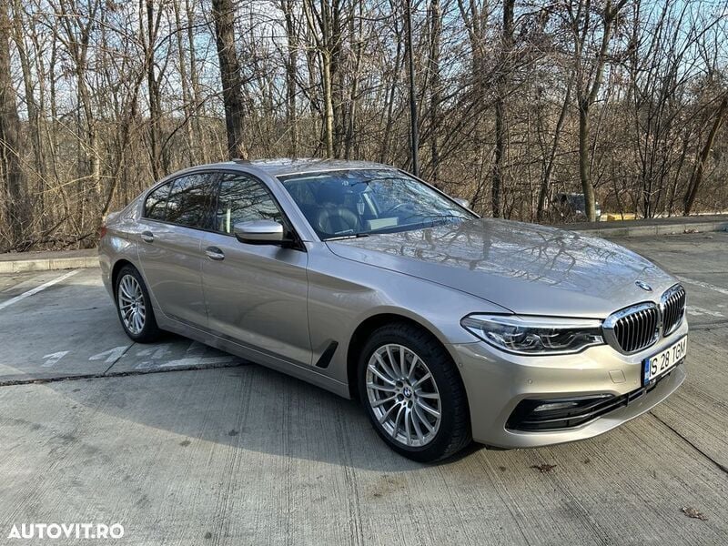 Gri Utilizat 2018 BMW 530 Sport Line Berlinǎ | 27.999 EUR (Preț OK) - Imagine 1/4