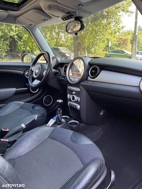 Second-hand Mini Cooper 120 CP (88 kW) 2007 Culoareargint Hatchback