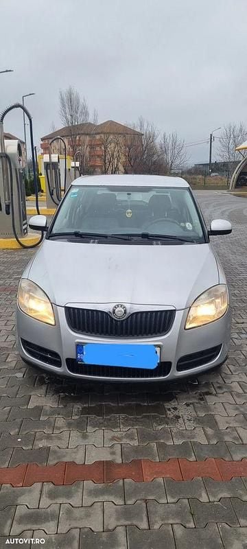 Culoaregri Utilizat 2007 Skoda Fabia Hatchback | 1.999 EUR (Preț OK) - Imagine 1/4