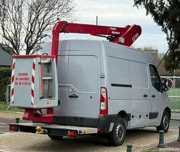 Second-hand Renault Master 160 CP (117 kW) 2019 Van