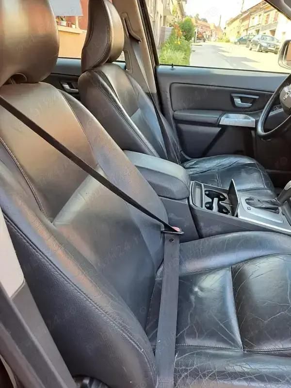 Utilizat 2004 Volvo XC90 SUV | 5.000 EUR (Scump) - Imagine 1/4