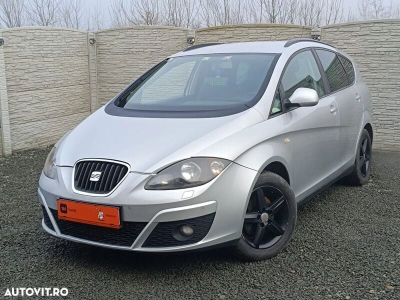 Argint Utilizat 2014 Seat Altea XL Monovolum | 3.999 EUR - Imagine 1/4