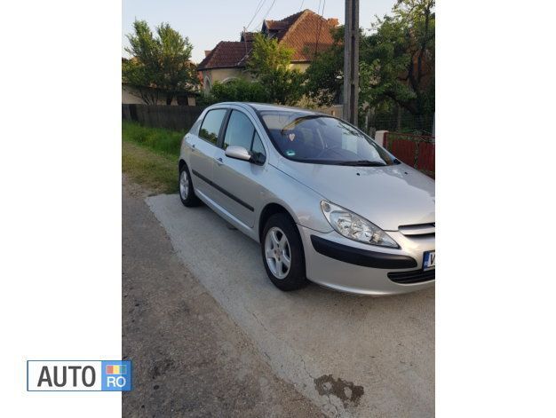 Gri Utilizat 2003 Peugeot 307 Berlinǎ | 2.100 EUR (Preț OK) - Imagine 1/4