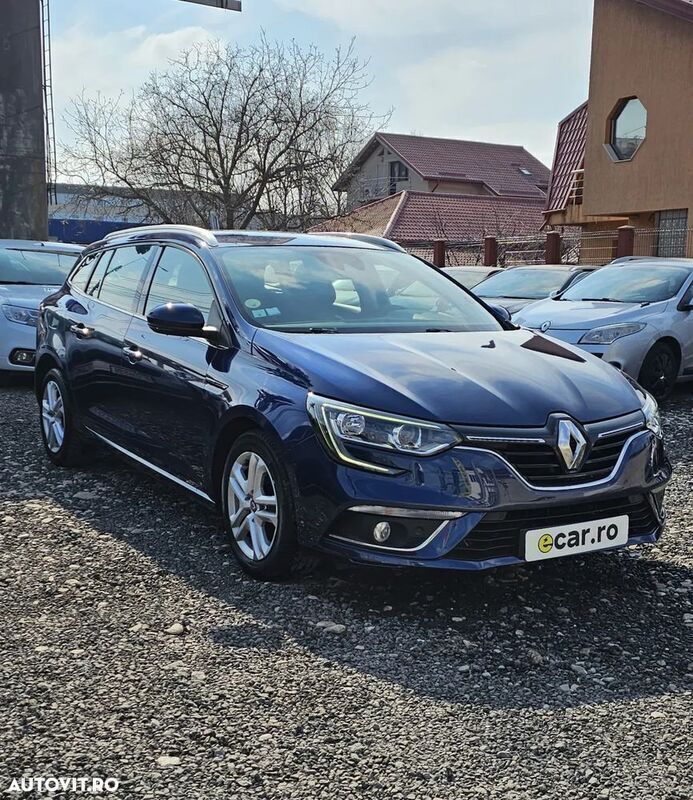 Albastru Utilizat 2019 Renault Mégane GrandTour Zen Break | 10.490 EUR (Preț OK) - Imagine 1/4