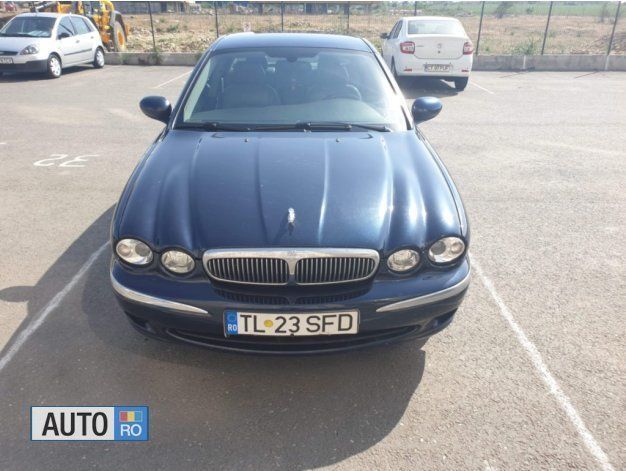 Second-hand Jaguar X-type 155 CP (114 kW) 2006 Albastru Berlinǎ