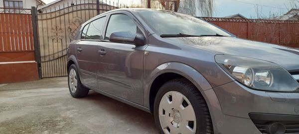Gri Utilizat 2007 Opel Astra Berlinǎ | 2.600 EUR (Puțin scump) - Imagine 1/4