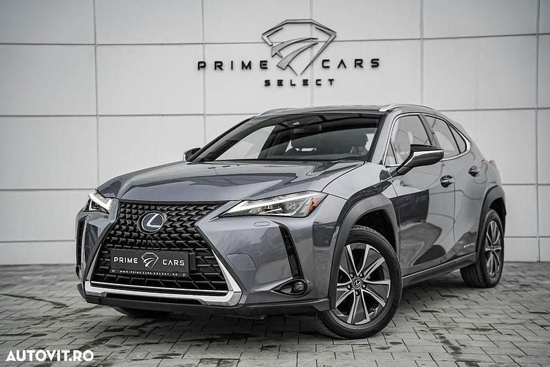 Second-hand Lexus UX Business Edition 150 kW (204 CP) 2021 Culoaregri SUV