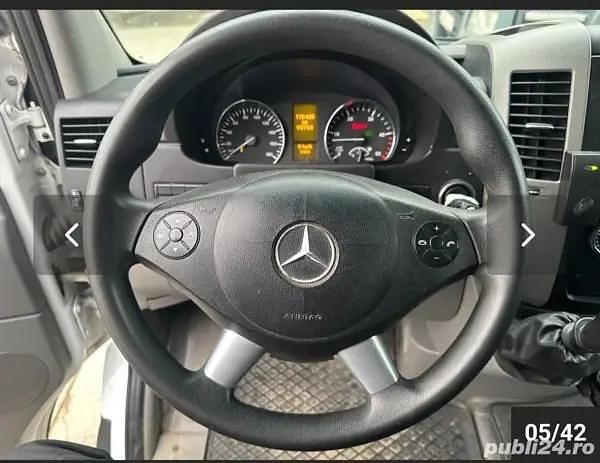 Second-hand Mercedes Sprinter 190 CP (139 kW) 2018 Van