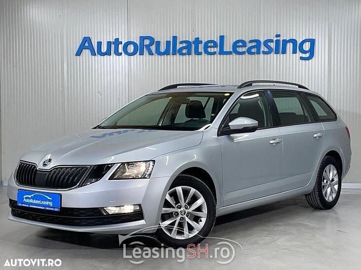 Culoaregri Utilizat 2020 Skoda Octavia Style Break | 13.690 EUR (Preț bun) - Imagine 1/4