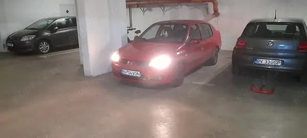 Rosu Utilizat 2007 Renault Symbol Berlinǎ | 899 EUR (Preț bun) - Imagine 1/4