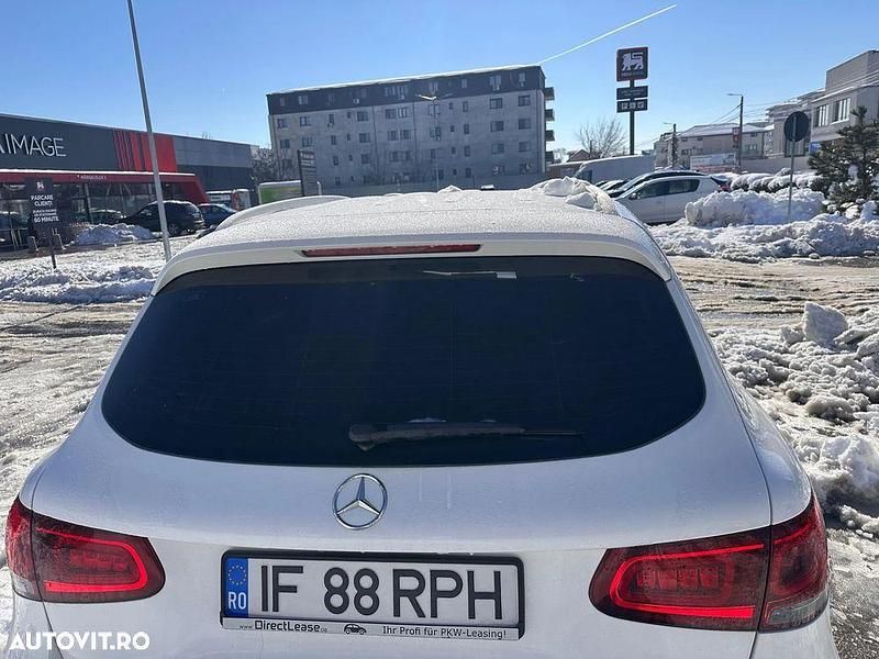 Second-hand Mercedes GLC220 194 CP (142 kW) 2020 Culoarealb SUV