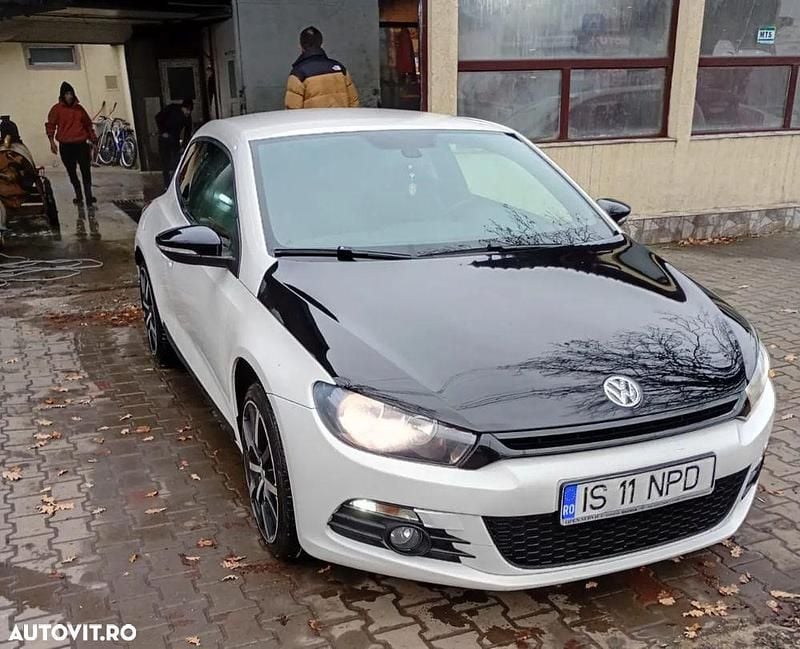 Culoarebej Utilizat 2010 VW Scirocco Coupe | 5.000 EUR (Preț OK) - Imagine 1/4