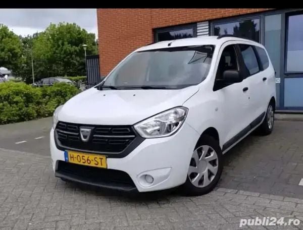 Utilizat 2020 Dacia Lodgy Monovolum | 8.990 EUR - Imagine 1/4